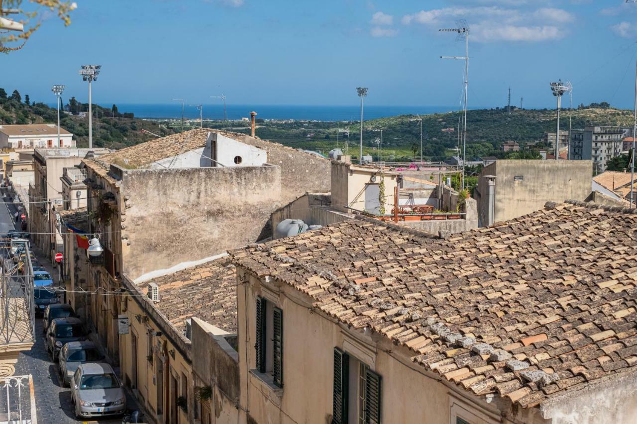 Casa Stefania Apartment Noto Luaran gambar
