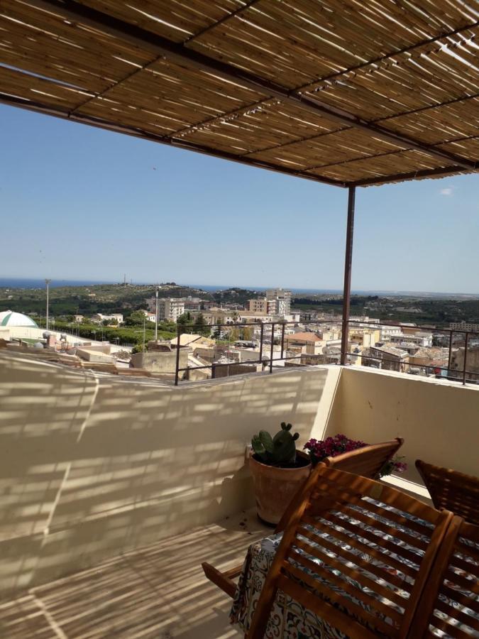 Casa Stefania Apartment Noto Luaran gambar